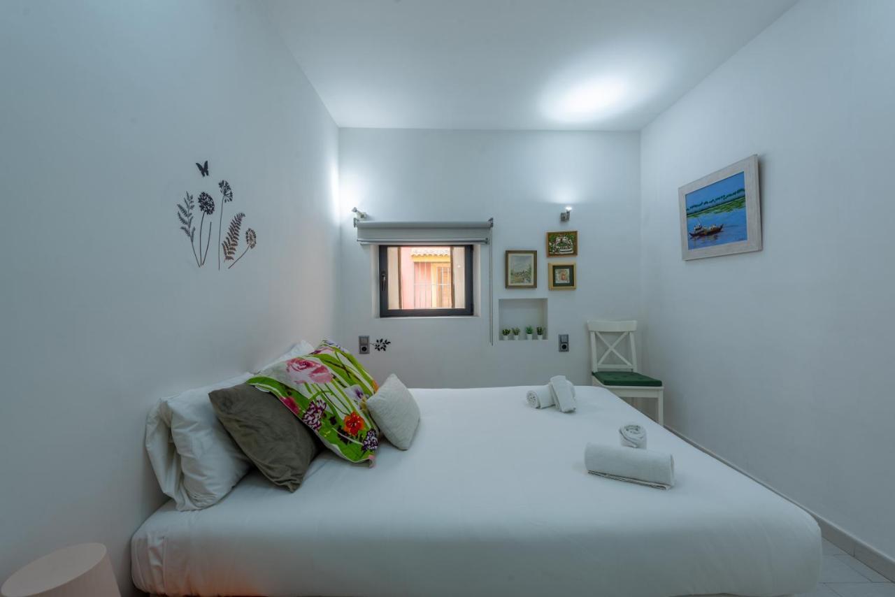 Apartamento En Monumento Historico Nacional Corral Del Conde-Duque De Olivares 塞维利亚 外观 照片