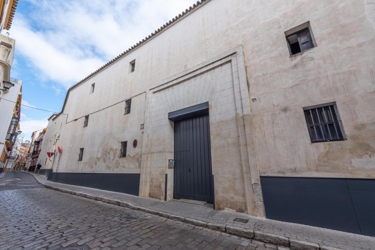 Apartamento En Monumento Historico Nacional Corral Del Conde-Duque De Olivares 塞维利亚 外观 照片